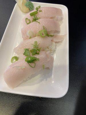 Yellowtail nigiri