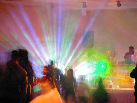 DJ LIGHT SHOW