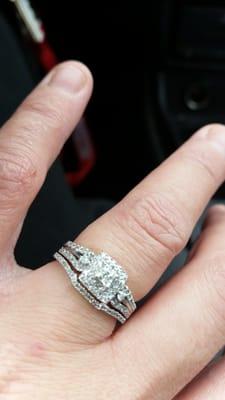 I need a manicure but this ring is gorgeous! Oveer 1 carat in diamonds (over 100) with wedding band. Only $425!!!