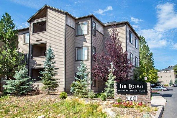 The Lodge Luxury Apartment Homes