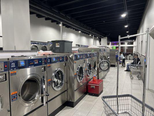 Laundromat. Washing machine, dryer.