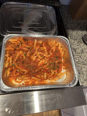 Top view of "full tray" bolognese