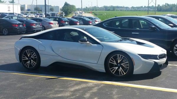 2016 BMW I8