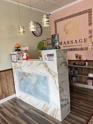 Clean massage place