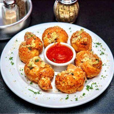 Garlic Knots