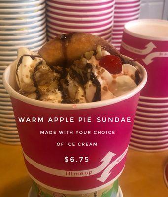 Warm pie sundae's