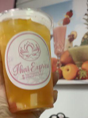 24 oz Fruit Tea mango with mixed jelly