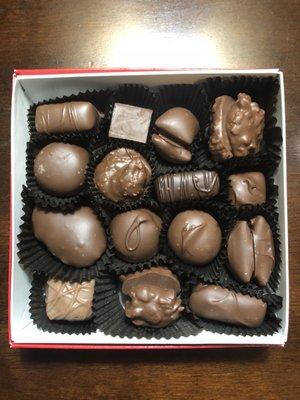 Kopper Kettle 8 oz candy assorted chocolates