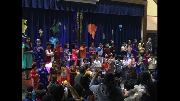 Cherrywood Elementary's first annual multicultural fashion show (April 2017).