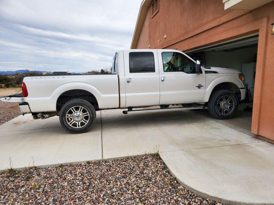 Before and after pictures of my 15 Platinum with a new set of 20X10 Enforcers and 35/12.50/20's Terra Hunter XT's.