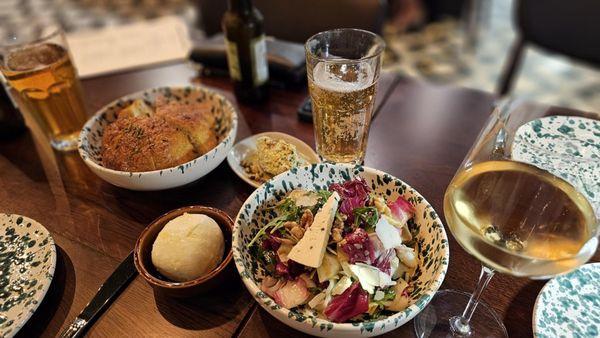 Chicory salad, focaccia