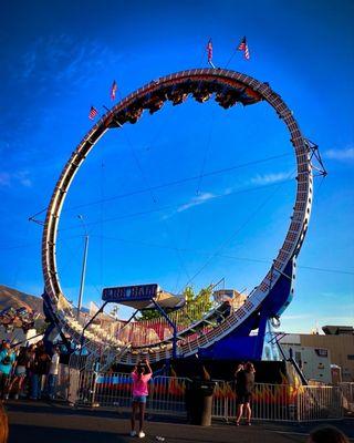 One of the many carnival rides at Peach Days!