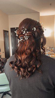 Half up hairstylist for Sweet sixteen/ quinceanera