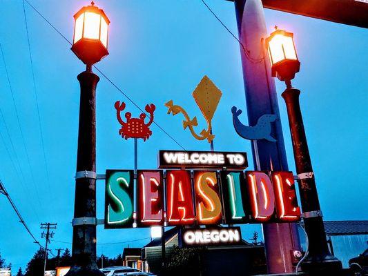 "It's Easy to Seaside"