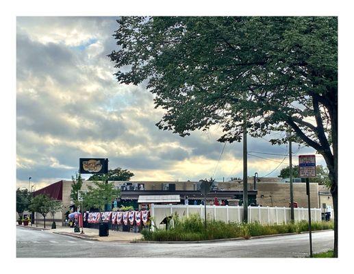 Mary's Morning Mix Up .9110 Broadway Ave, Brookfield, IL Breakfast Lunch Brunch Juices & Smoothies . Patio. Cool.