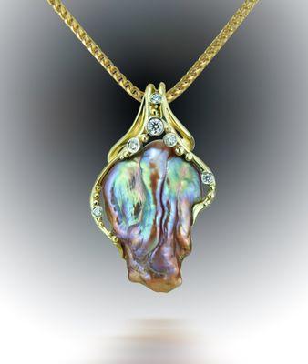 freshwater pearl tentacle pendant with diamonds