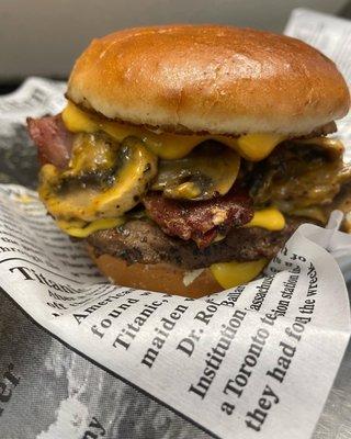 Shroom N Bacon Cheddar Cheeseburger