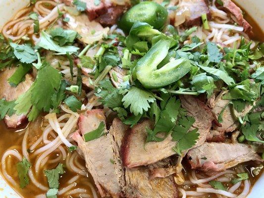 Tom Yum Noodle Soup (pork)