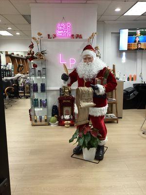 Santa Claus is coming at Michelle LP hair salon spa