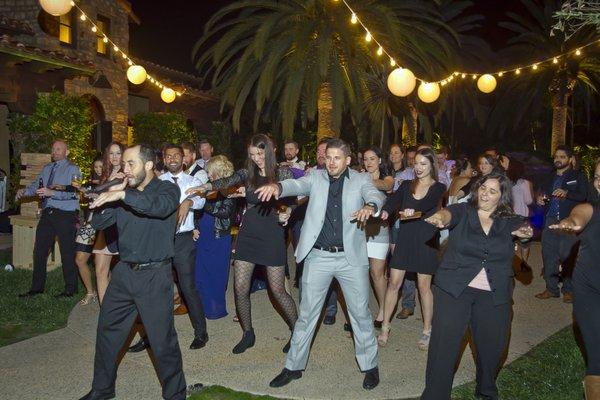 DJ Justin teaching the entire wedding how to dance to Thriller