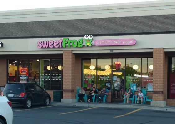 Sweet Frog in Winchester VA