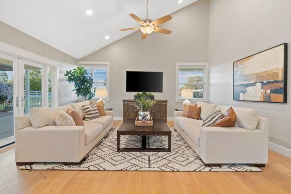 Premiere Home Staging & Design