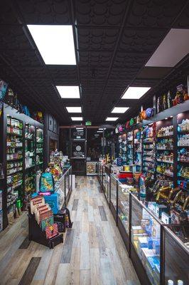 We have everything you need from vapes to water pipes!