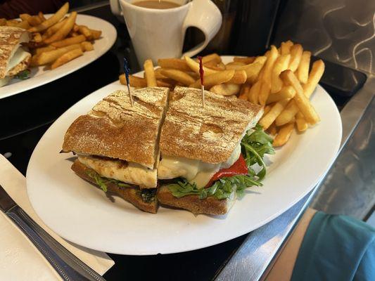 Chicken Pesto Sandwich