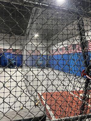 Clean batting cages and easy to use