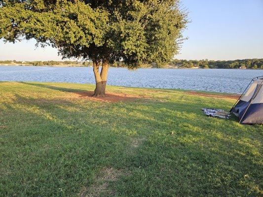 Beautiful scenery, water feels nice. The rich who call the cops are the problem