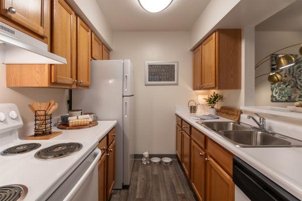 kitchen of the 2 bd / 2 bath 882 sq ft model apartment