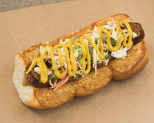 RESERVOIR HOG - polish kielbasa,haus chili,haus slaw,yellow mustard