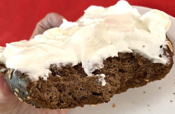 My last half Pumpernickel Everything & the last of my cream cheese. So good! 04/15/22