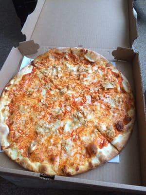 Medium Hot Chicken Wing Pizza