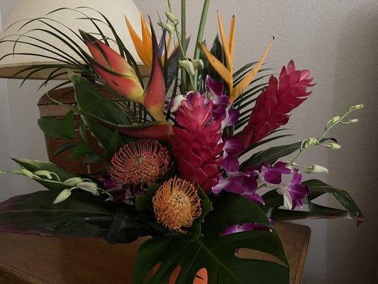 Just received this beautiful tropical bouquet from A Family Tree Florist. I don't often write reviews, but this bouquet is a 10!