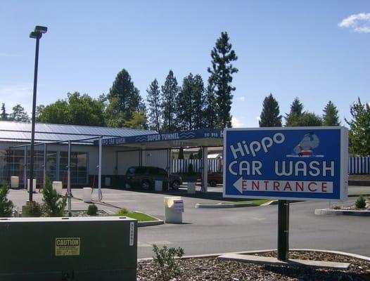 Hippo Car Wash