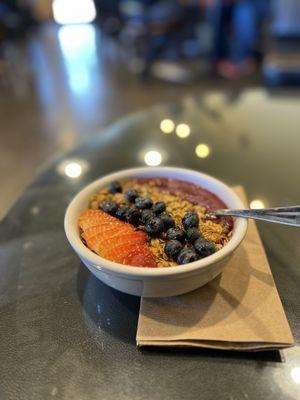 Mixed Berry Smoothie Bowl