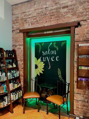 Salon Cuvee & Day Spa