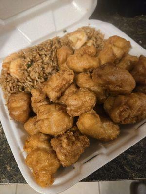 Sweet and sour chicken & shrimp fried rice