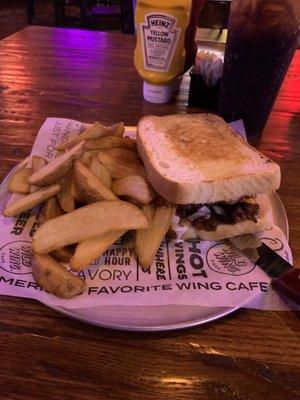 Wild Wing Cafe