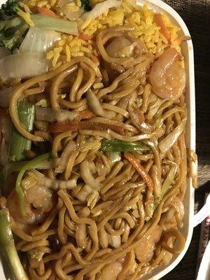 Shrimp lo mein