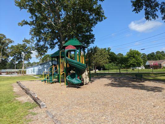 Emma Webb Park, Kinston