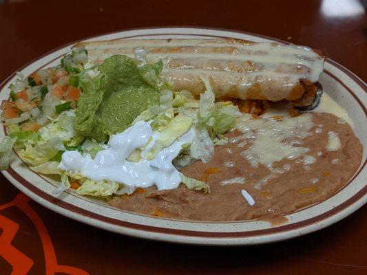 Lunch chimichanga