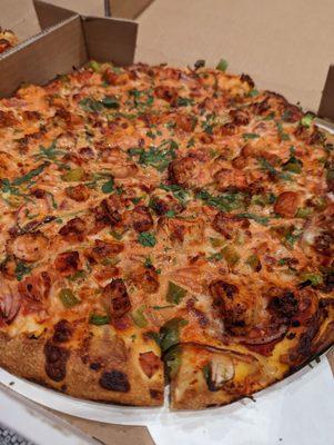 Butter chicken pizza, medium