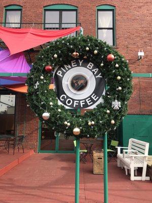 Wreath near Entrance to Piney Bay coffee in Clarksville Arkansas