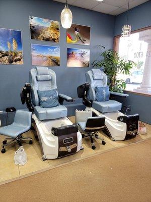 Pedicure chairs