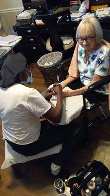 Mrs. Wimppee getting her manicure. Pasadena, Texas