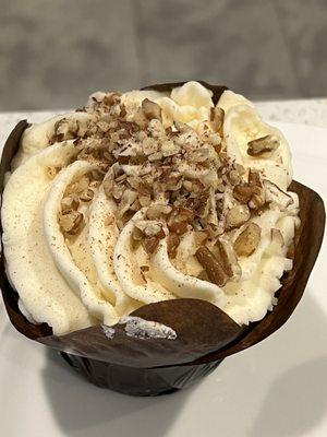 Carrot cake cupcake