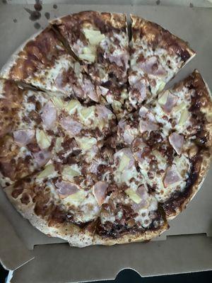 Large Maui Topper Pizza