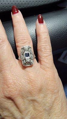 Platinum, diamond and sapphire Art Deco ring from ~1920's